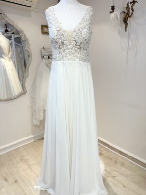 Robe de mariée Modèle "Fluorite" R694